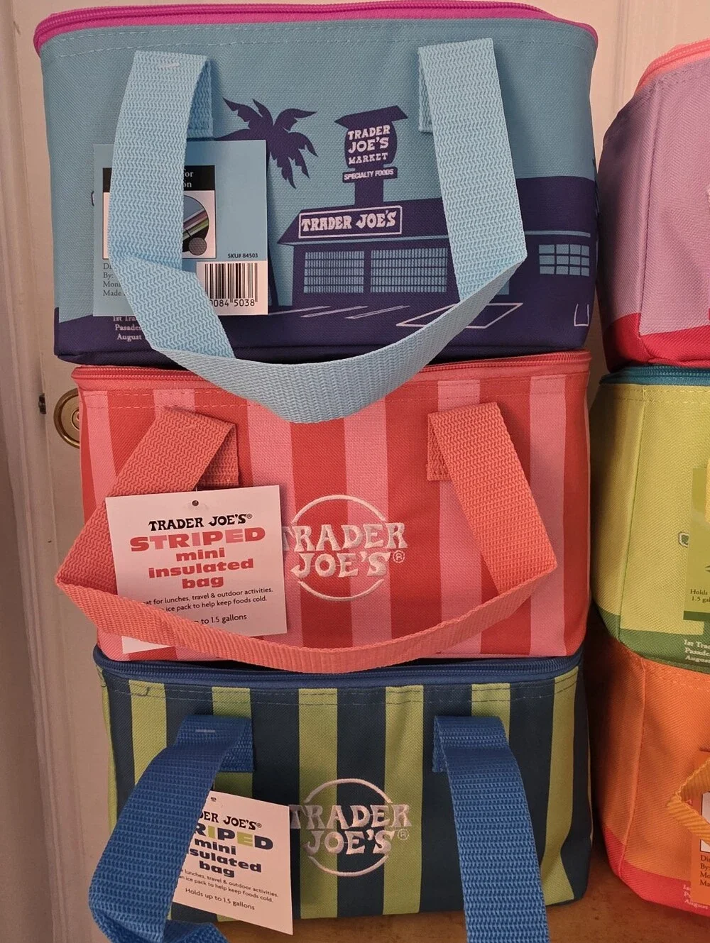 Set of 6 Trader Joe's Mini Insulated Bags - Summer Edition - Picture 4 of 7